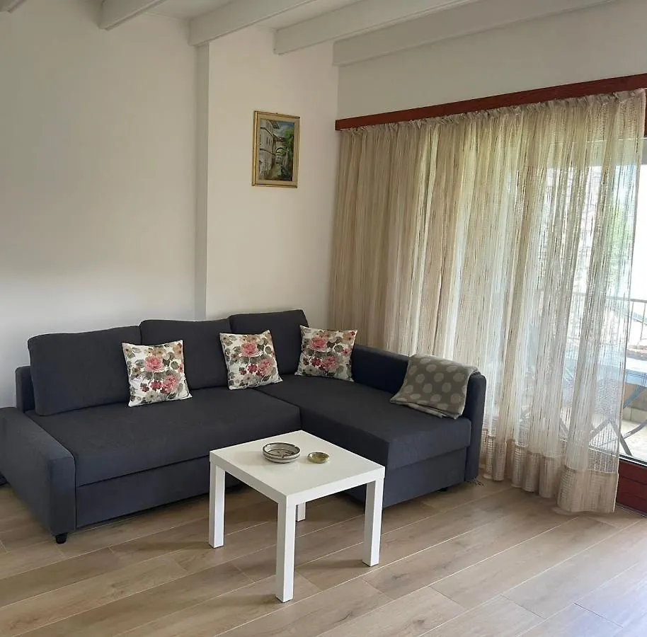 Casa Di Paolino Apartment Porto Valtravaglia