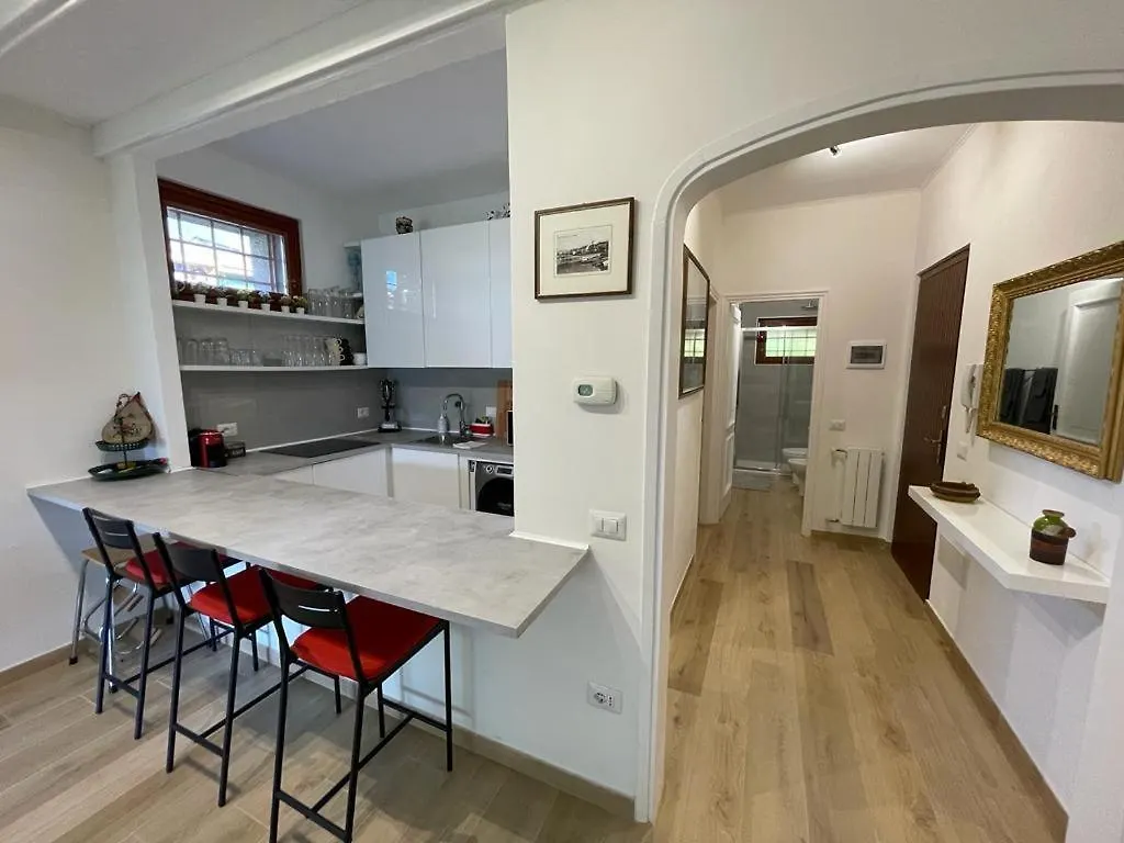 Casa Di Paolino Apartment Porto Valtravaglia