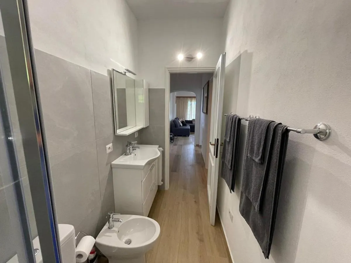 Casa Di Paolino Apartment Porto Valtravaglia 0*,